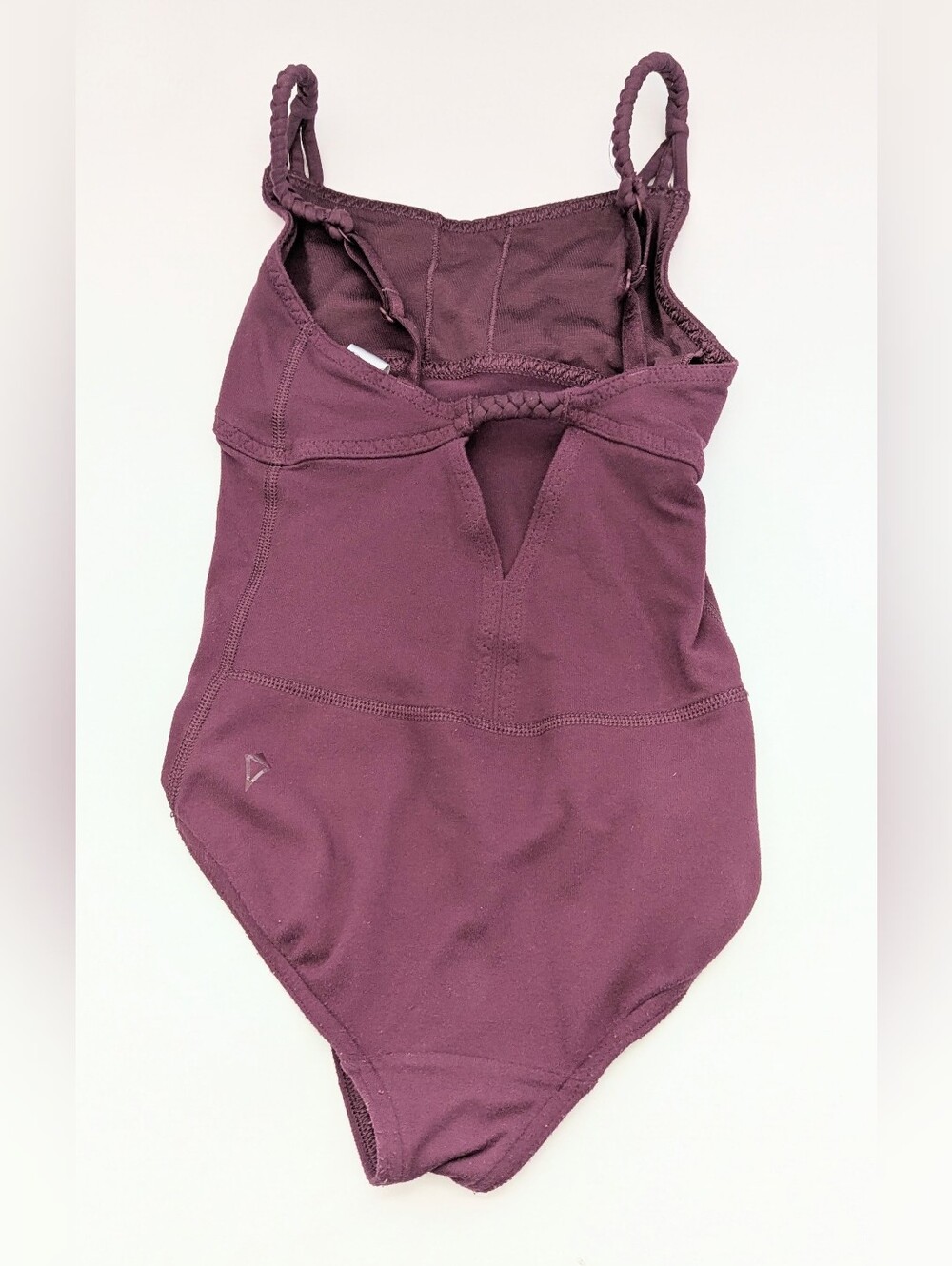 Ivivva by Lululemon Girls' (7) One-Piece Bodysuit w/Braided Adjustable Straps - Picture 4 of 11